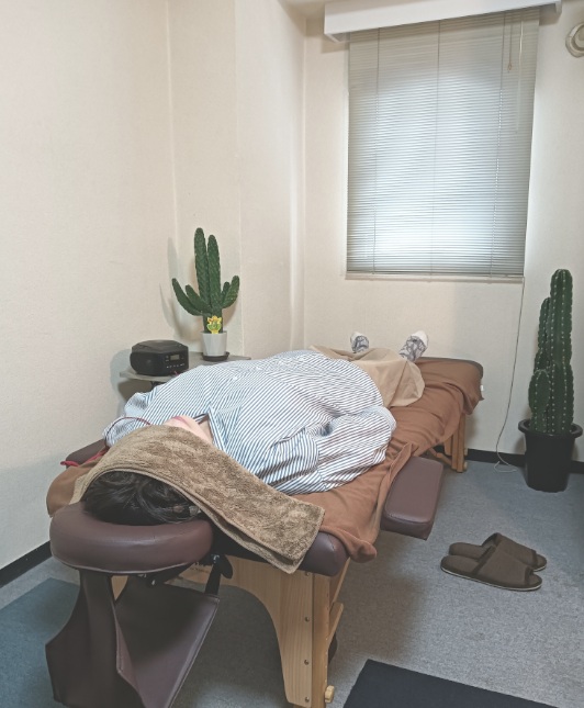 気功心理セッション女性施術1 | 名古屋気功心理院